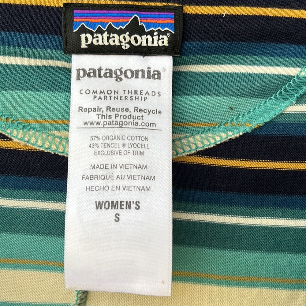 Like new Patagonia, striped dress - Picture 2 of 14